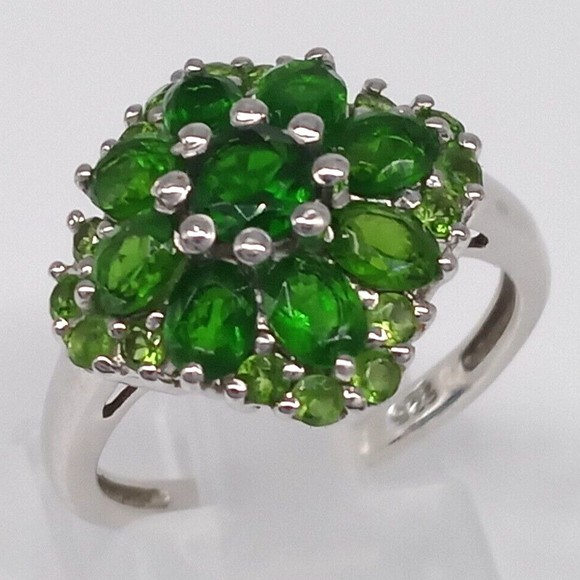 Emerald Green Gemstone Ring Cluster 925 Sterling Silver Size 7 Designer Sparkly! - Picture 9 of 13